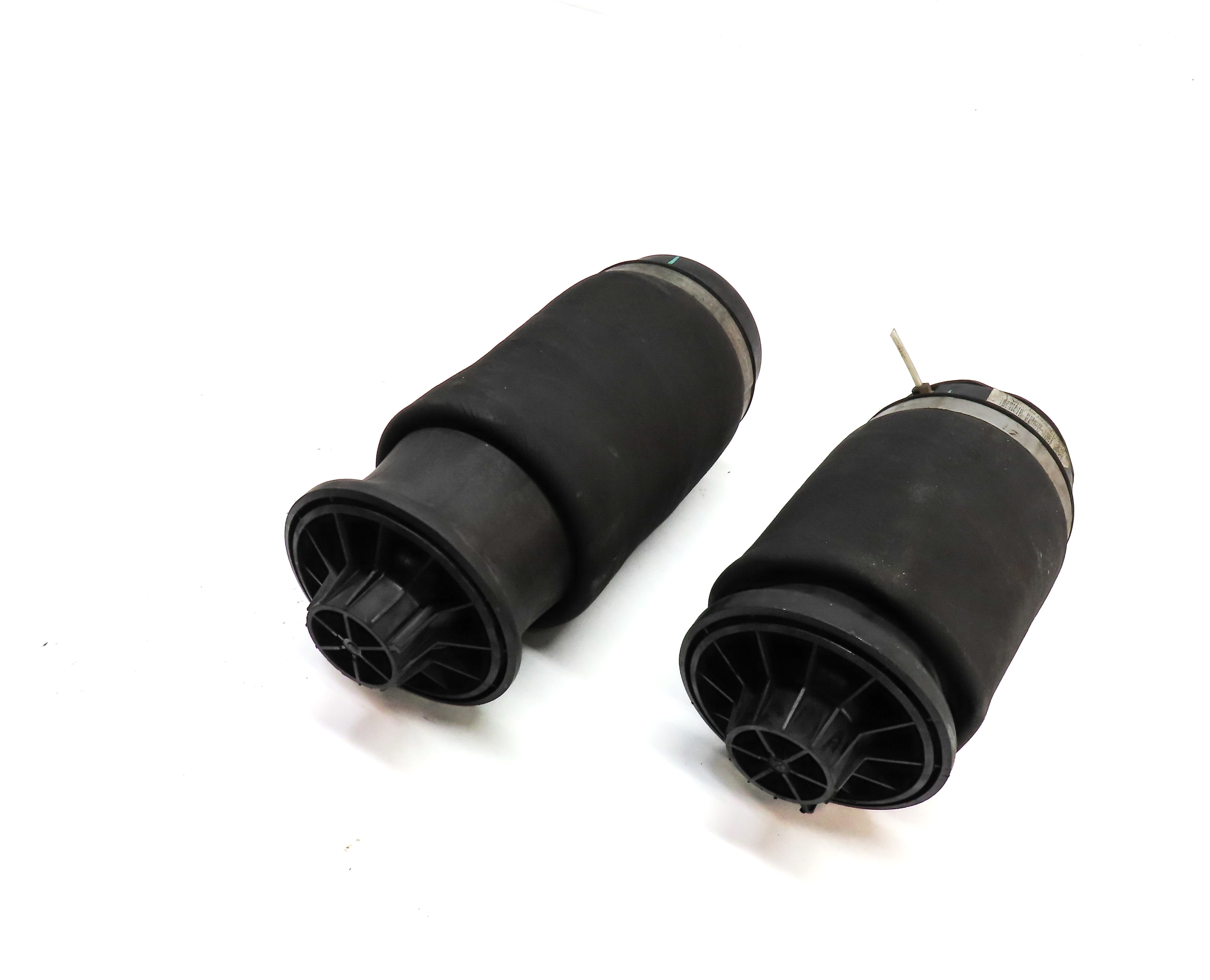 09 MERCEDES GL550 (X164) REAR LEFT & RIGHT ADAPTIVE SUSPENSION AIR SPRING SET/2 — exact item pictured
